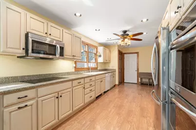 12 Hillside Dr, Brimfield, MA 01010 - Photo 4