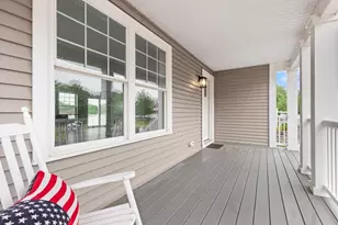5 Jasmine Wy, Bridgewater, MA 02324 - Photo 2