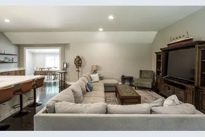 47 E Baylies Rd, Charlton, MA 01507 - Photo 12