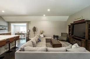 47 E Baylies Rd, Charlton, MA 01507 - Photo 12
