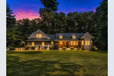 47 E Baylies Rd, Charlton, MA 01507 - Photo 1