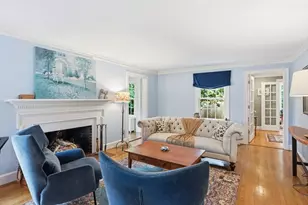 164 Farmington Rd, Longmeadow, MA 01106 - Photo 2