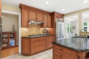 164 Farmington Rd, Longmeadow, MA 01106 - Photo 10