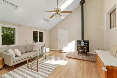 45 Grandview Rd, Arlington, MA 02476 - Photo 8