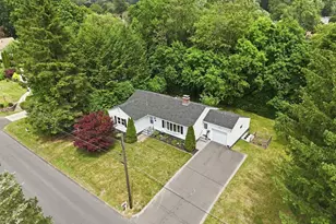 75 Adrian Ave, West Springfield, MA 01089 - Photo 2