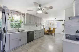75 Adrian Ave, West Springfield, MA 01089 - Photo 14