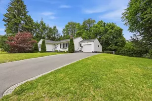 75 Adrian Ave, West Springfield, MA 01089 - Photo 4