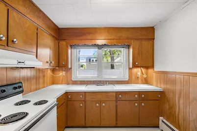 39 Needham Rd, Danvers, MA 01923 - Photo 10