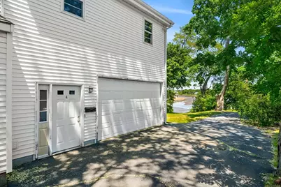 39 Needham Rd, Danvers, MA 01923 - Photo 6