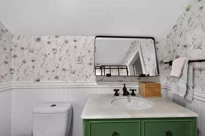 221 County St, Seekonk, MA 02771 - Photo 22