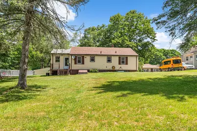 90 Towtaid St, Leicester, MA 01611 - Photo 34