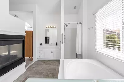 30 Cavendish Cir #30, Salem, MA 01970 - Photo 26