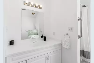 30 Cavendish Cir #30, Salem, MA 01970 - Photo 22