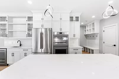 14 Earle Stewart Ln, Wrentham, MA 02093 - Photo 6