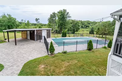 124 Everett St, Natick, MA 01760 - Photo 30