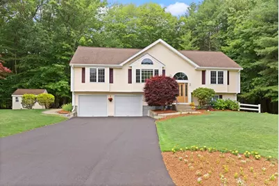 33 Alger Way, Stoughton, MA 02072 - Photo 2