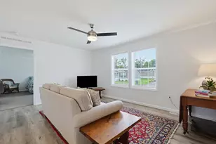 121 E Washington St, North Attleboro, MA 02760 - Photo 10