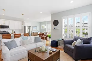 29 Daisy Ln, Plymouth, MA 02360 - Photo 8