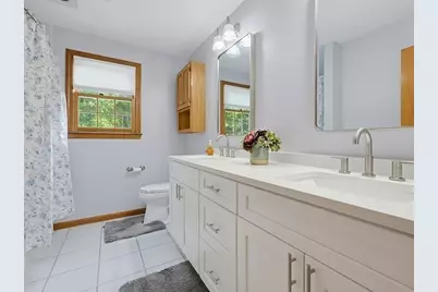 88 Andrews Rd, Marlborough, MA 01752 - Photo 12