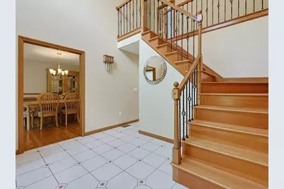 88 Andrews Rd, Marlborough, MA 01752 - Photo 2