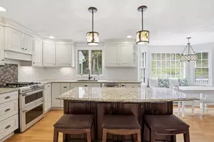 4 Nicoll Dr, Andover, MA 01810 - Photo 4