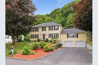 4 Nicoll Dr, Andover, MA 01810 - Photo 2