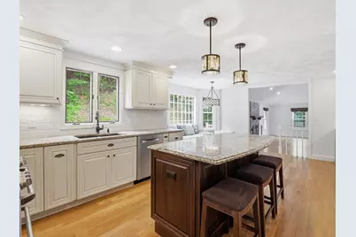 4 Nicoll Dr, Andover, MA 01810 - Photo 6