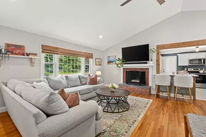 332 Grove St, Marshfield, MA 02050 - Photo 10