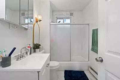 95 Myrtle St, Lawrence, MA 01841 - Photo 10