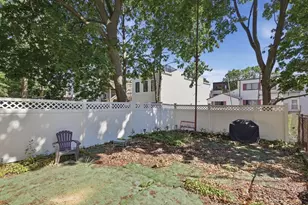 502 Sumner St, Boston, MA 02128 - Photo 20