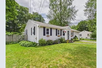 41 Essex Road, Sharon, MA 02067 - Photo 2