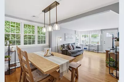 19 Florence Rd, Methuen, MA 01844 - Photo 2