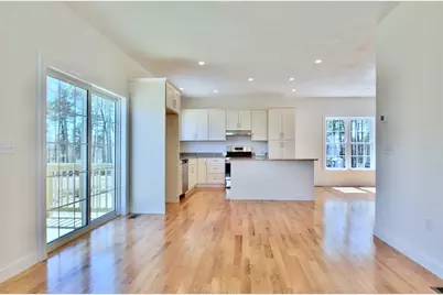 22D Crownshield #22D, Uxbridge, MA 01569 - Photo 8