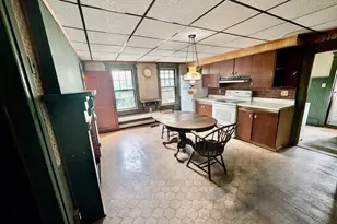 21 South St, Westfield, MA 01085 - Photo 4