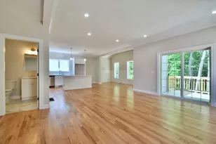 22B Crownshield, Uxbridge, MA 01569 - Photo 4