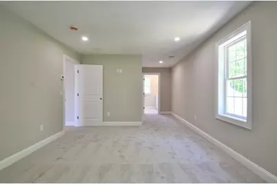 22B Crownshield #22B, Uxbridge, MA 01569 - Photo 18