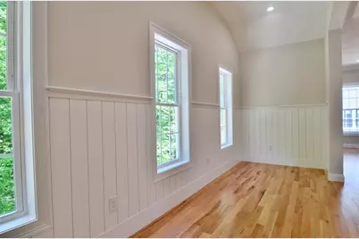 22B Crownshield #22B, Uxbridge, MA 01569 - Photo 10