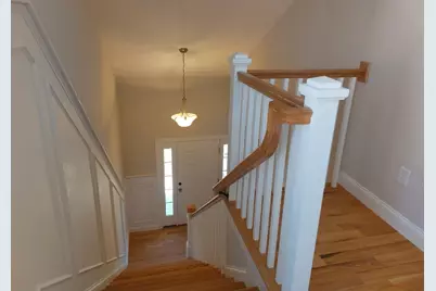 22B Crownshield #22B, Uxbridge, MA 01569 - Photo 6