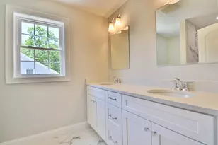 22B Crownshield, Uxbridge, MA 01569 - Photo 20
