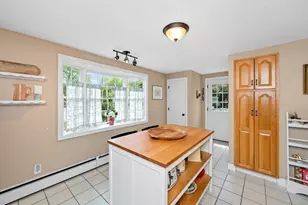 5 Summer Ln, Framingham, MA 01701 - Photo 6