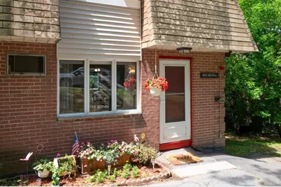 650 Robbins Ave #39, Dracut, MA 01826 - Photo 2
