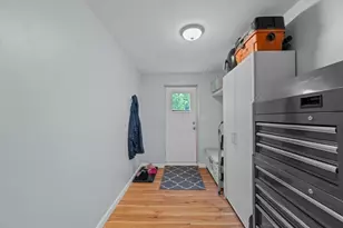650 Robbins Ave, Dracut, MA 01826 - Photo 18