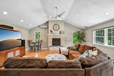 6 Briarwood Dr, Danvers, MA 01923 - Photo 12