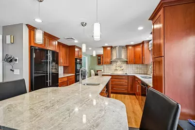 6 Briarwood Dr, Danvers, MA 01923 - Photo 4
