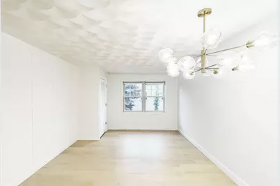 65 Centre St #12, Lynn, MA 01905 - Photo 4
