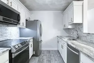 65 Centre St, Lynn, MA 01905 - Photo 6