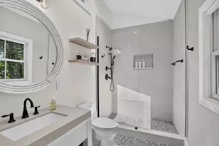 27 Laurel Ave, Oak Bluffs, MA 02557 - Photo 36