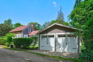 27 Laurel Ave, Oak Bluffs, MA 02557 - Photo 30