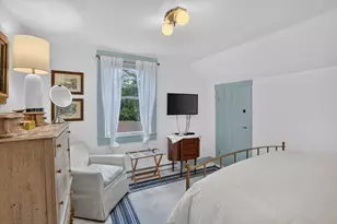 27 Laurel Ave, Oak Bluffs, MA 02557 - Photo 24