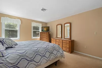 48 Livingston Dr, Plymouth, MA 02360 - Photo 18